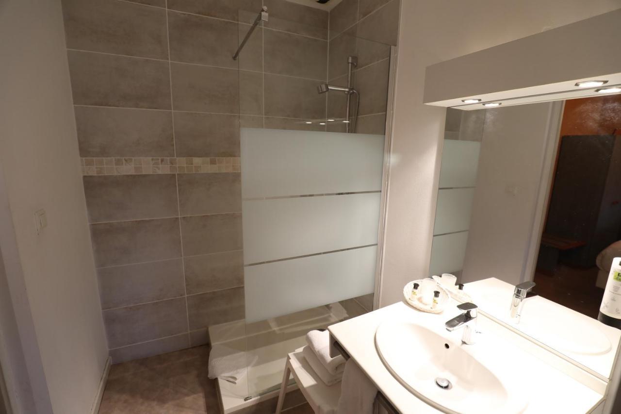 Logis Le Bourguignon Hotel Bèze Kültér fotó