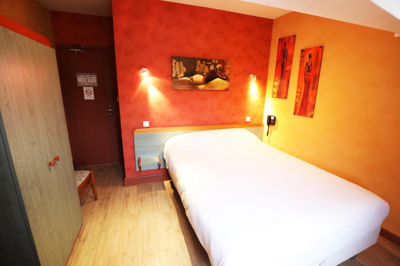 Logis Le Bourguignon Hotel Bèze Kültér fotó