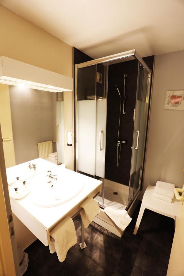 Logis Le Bourguignon Hotel Bèze Kültér fotó