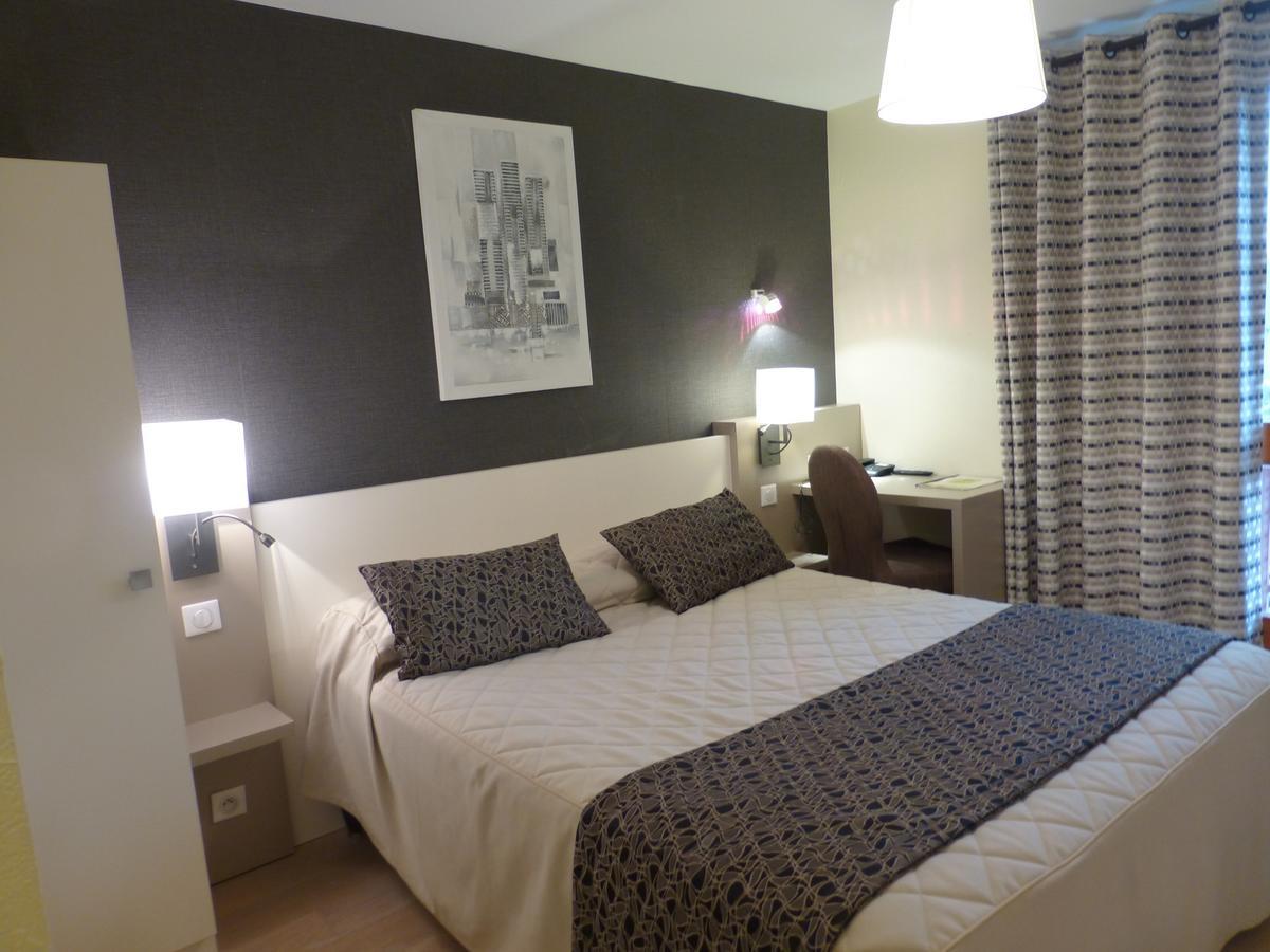 Logis Le Bourguignon Hotel Bèze Kültér fotó