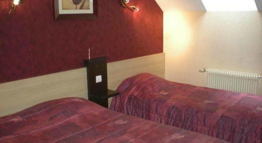 Logis Le Bourguignon Hotel Bèze Kültér fotó